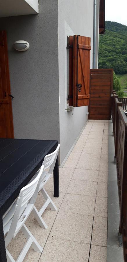 Arreau Appartement 4 Personnes Exterior foto